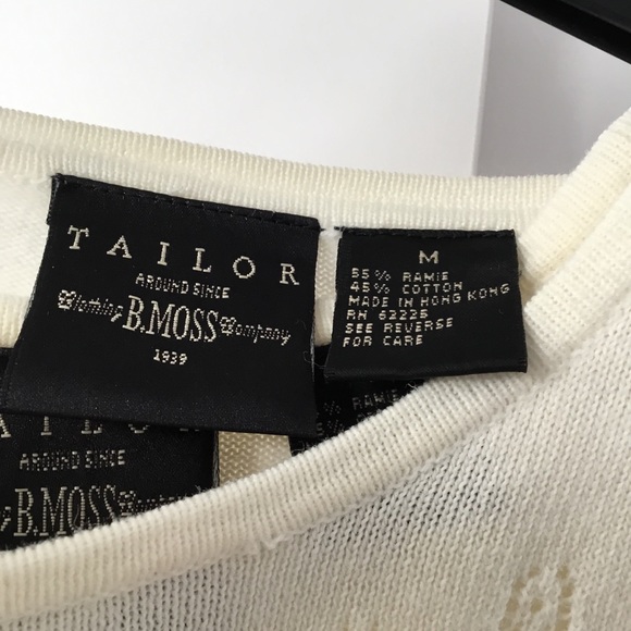 Woman’s clothes - Picture 2 of 6